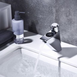 Miscelatore per lavabo a...